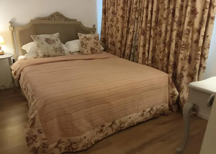 Grand Boutique Hotel