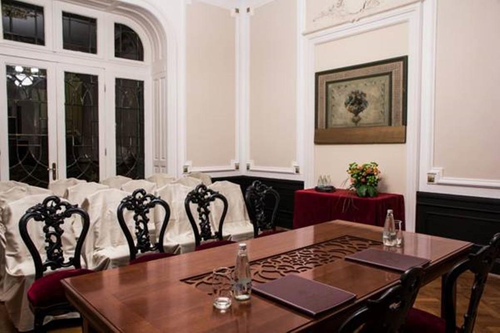 Grand Boutique Hotel Bucharest